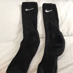 Black Nike socks